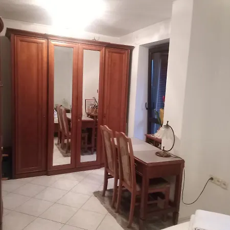 W Domu Z Duzym Ogrodem Séjour chez l'habitant *