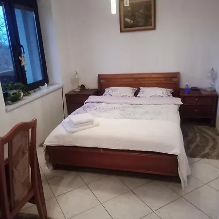 Homestay W Domu Z Duzym Ogrodem