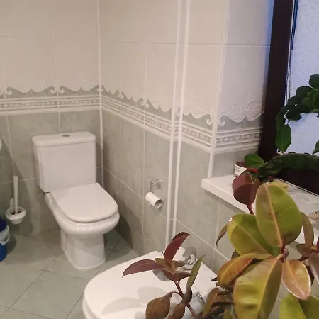 Homestay W Domu Z Duzym Ogrodem