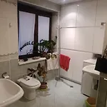 W Domu Z Duzym Ogrodem Краков